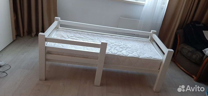 Кровать детская