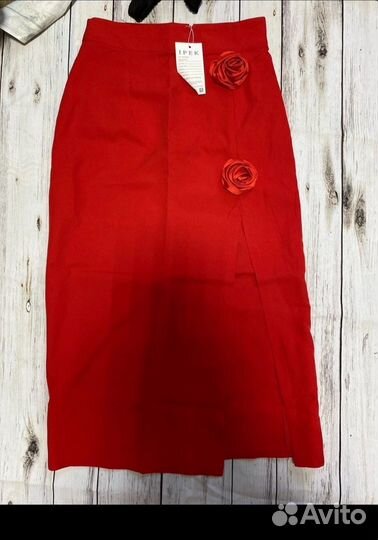 Юбка карандаш миди