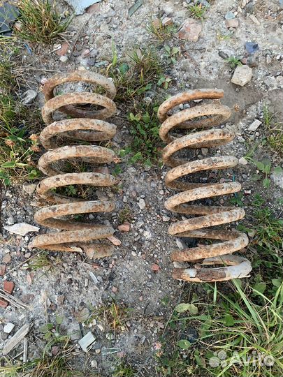 Пружины передние niva 2121