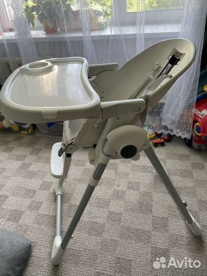 Детский стульчик для кормления peg perego