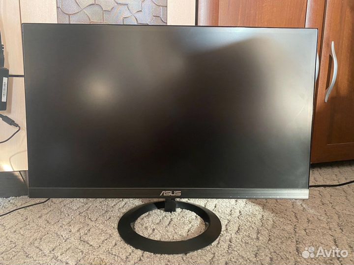 Монитор Asus