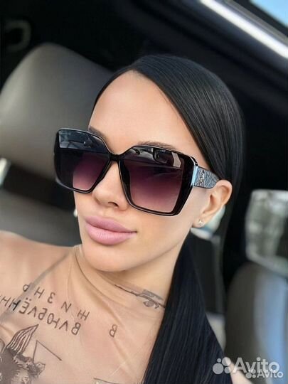 Солнцезащитные очки Gucci