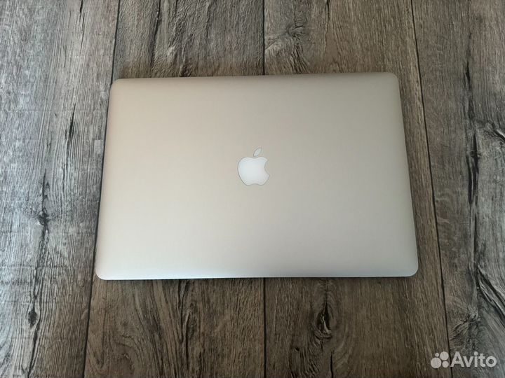 MacBook Pro 15 2015 Retina Core i7/16GB/512SSD/GPU