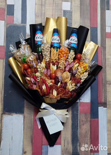 Подарок на 23 февраля. Вкусные букеты