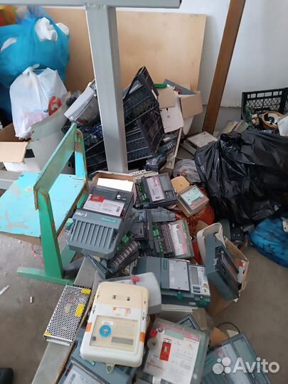 Электрические компоненты