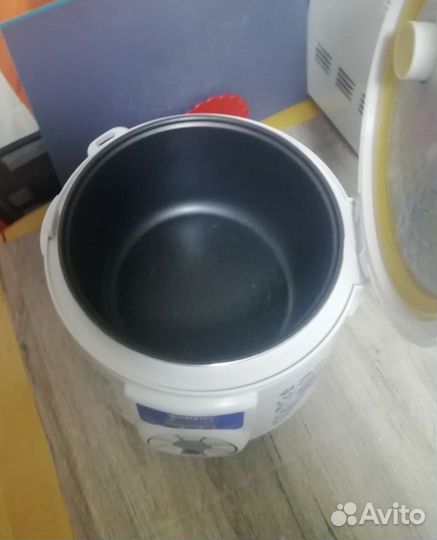 Мультиварка scarlett