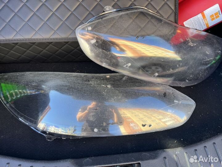 Стекла на фары Ford focus 3 бу