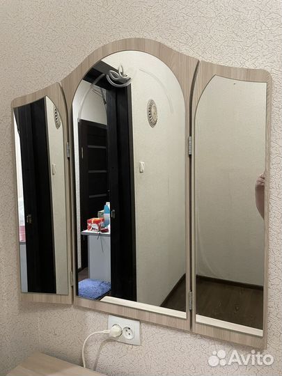 Туалетный столик бу