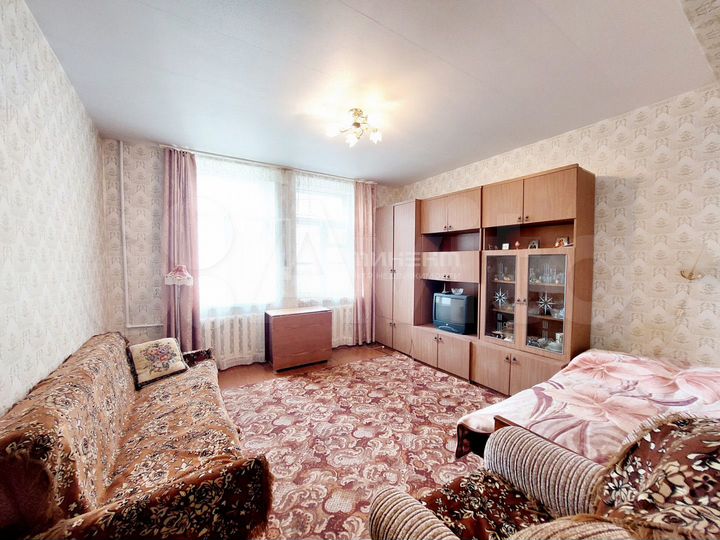 2-к. квартира, 45 м², 3/3 эт.