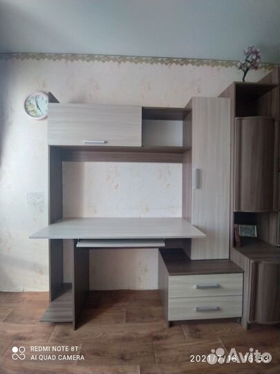 Большой компьютеный стол с доставкой