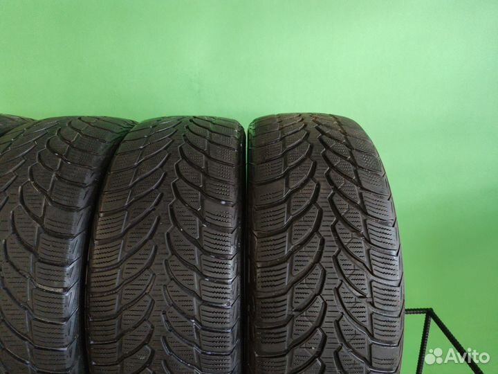 Bridgestone Blizzak LM-32 225/55 R17