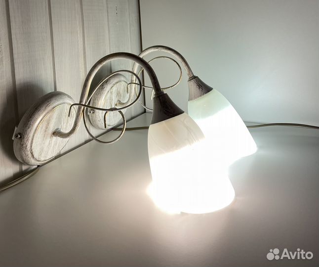 Бра настенное