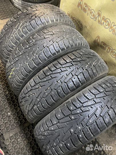 Nokian Tyres Hakkapeliitta 7 215/65 R16