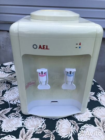 Кулер для воды