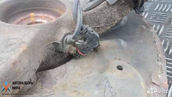 Ступица передняя левая Mercedes-Benz R-Класс W251