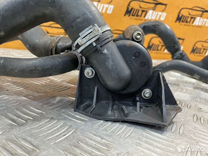 Термостат Land Rover Range Rover Sport 2 L494 3.0L