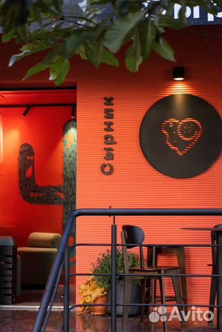 Бариста в кофейню «Сырник»