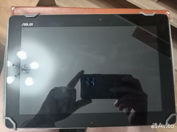 Планшет и ноутбук все вместе