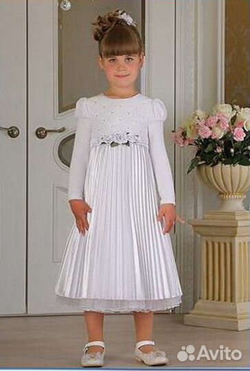 Платье нарядное 