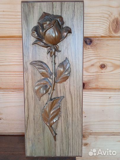 Панно, чеканки