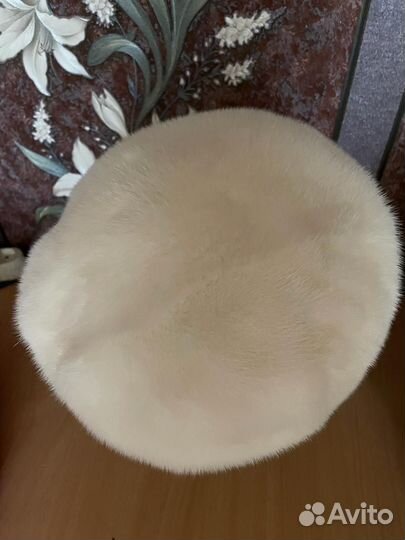 Берет норковый