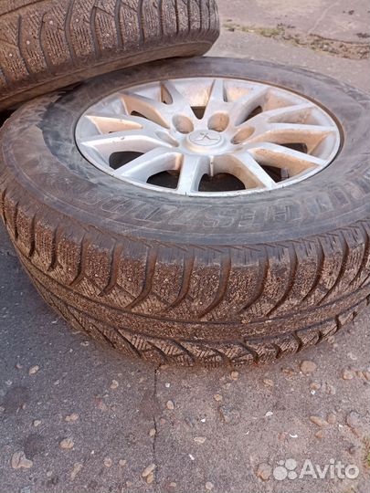 Bridgestone Ice Cruiser 7000 265/65 R17 116T