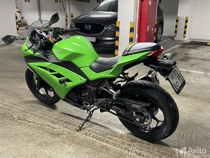 Kawasaki Ninja 300