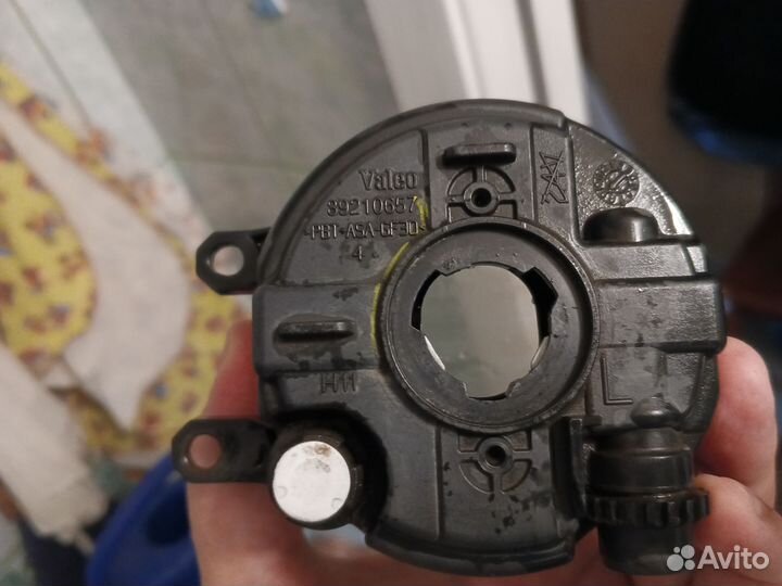 Противотуманные фары тойота prius 30