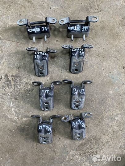 Петли дверей Ниссан Альмера G15