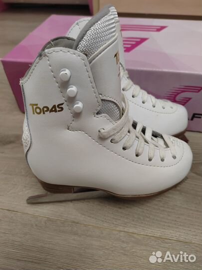 Детские фигурные коньки Graf Topas 25 размера