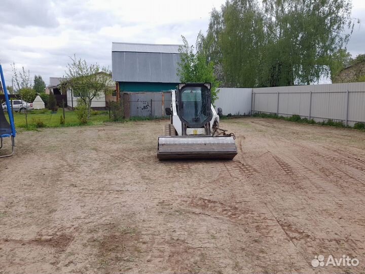 Выравнивание участка Вспашка земли Удаление пней