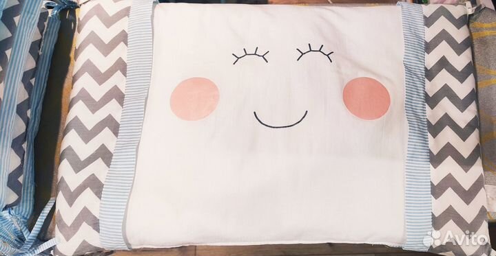 Бортики в детскую кроватку