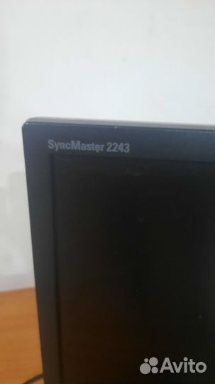 Монитор 21.5 дюйма Samsung
