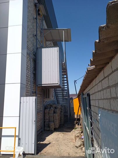 Изготовление грузовых подъемников.лифты