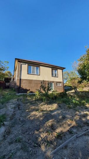 Дом 130 м² на участке 5 сот.