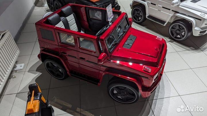 Детский электромобиль двухместный