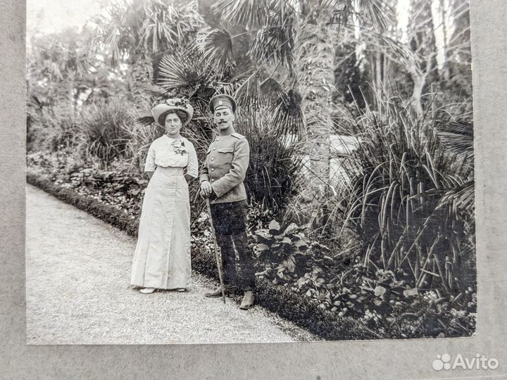 Антикварное фото офицер с женой Ялта фото Смирнов