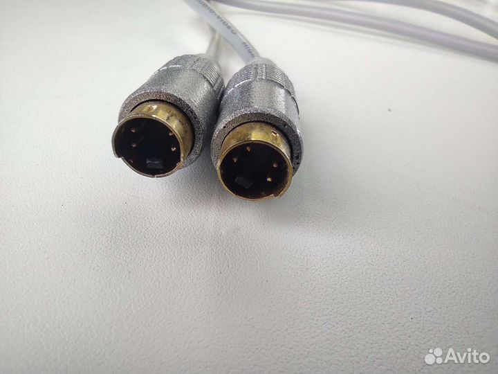 Шнур аудио видео
