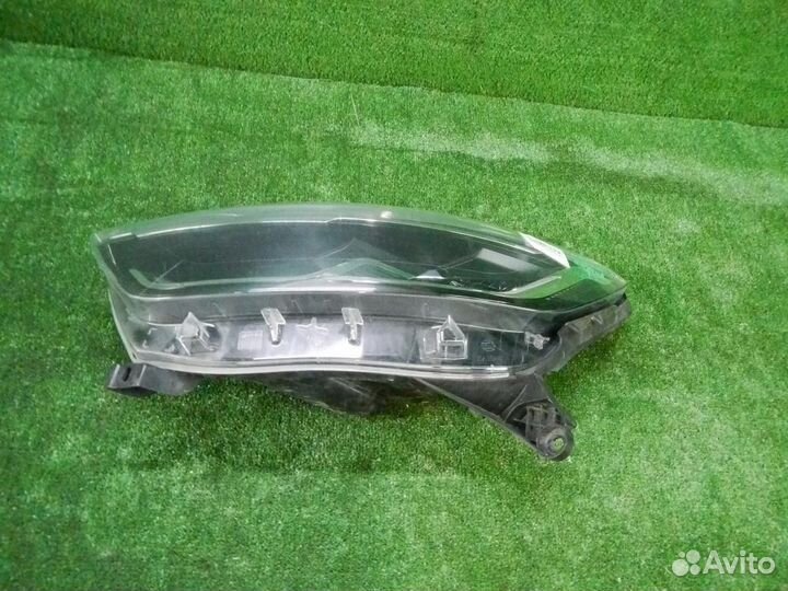Фара левая Renault Captur/Kaptur