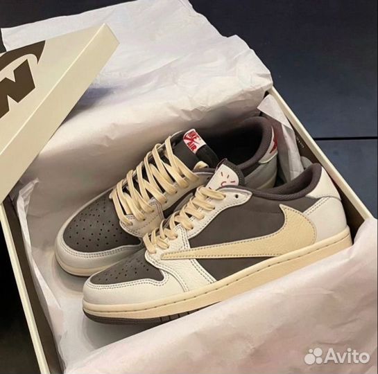 Кроссовки Travis scott Air Jordan Reverse Mocha