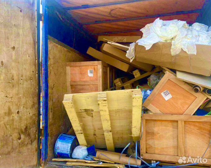 Вывоз мусора хлама,доски,мебель,строительный