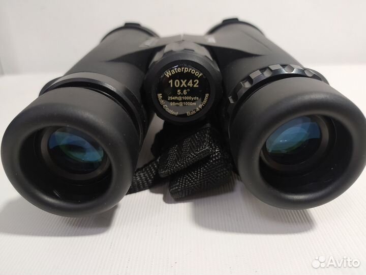 Бинокль Celestron Outland X 10x42