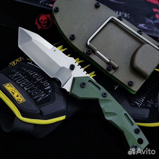 Нож Dwaine Carrillo