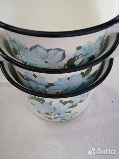 Кастрюли новые набор