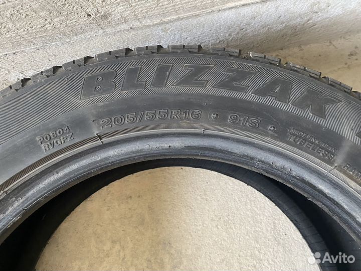 Bridgestone Blizzak Revo GZ 205/55 R16 91S