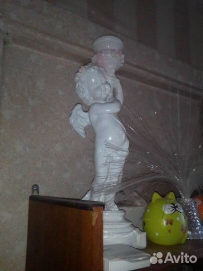 Ангелок из гипса