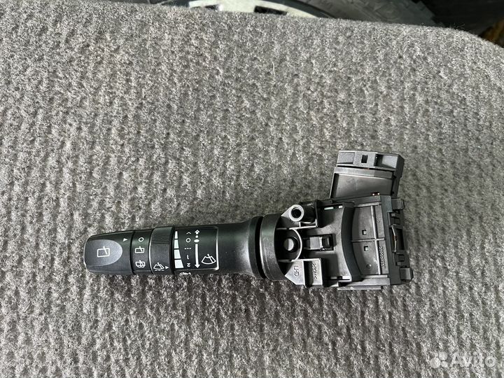 Переключатель стеклоочистителей Hyundai I20