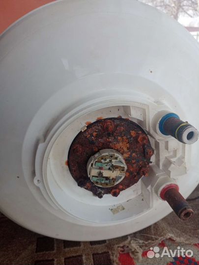 Бойлер водонагреватель электрический Round