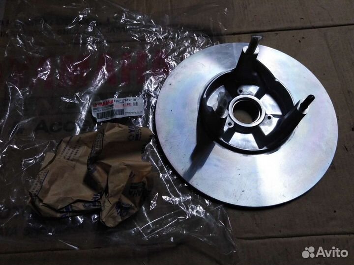 Новая оригинальная щека вариатора Yamaha Nytro