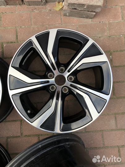 Диски R18 5х112